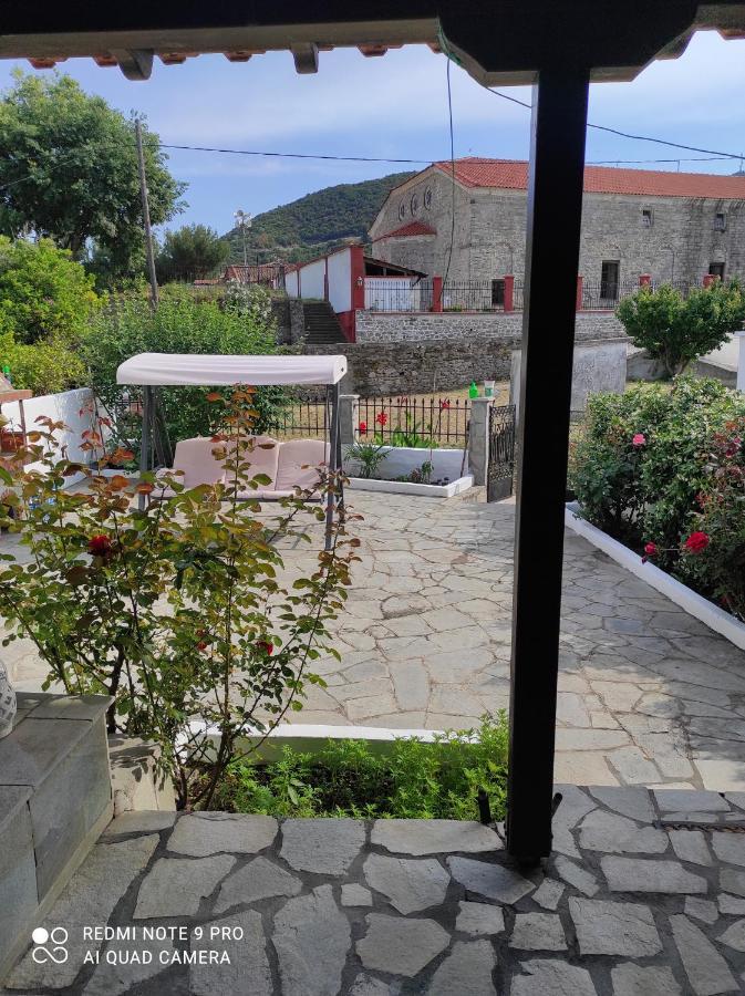 Detached House In Sykia Villa Exterior photo